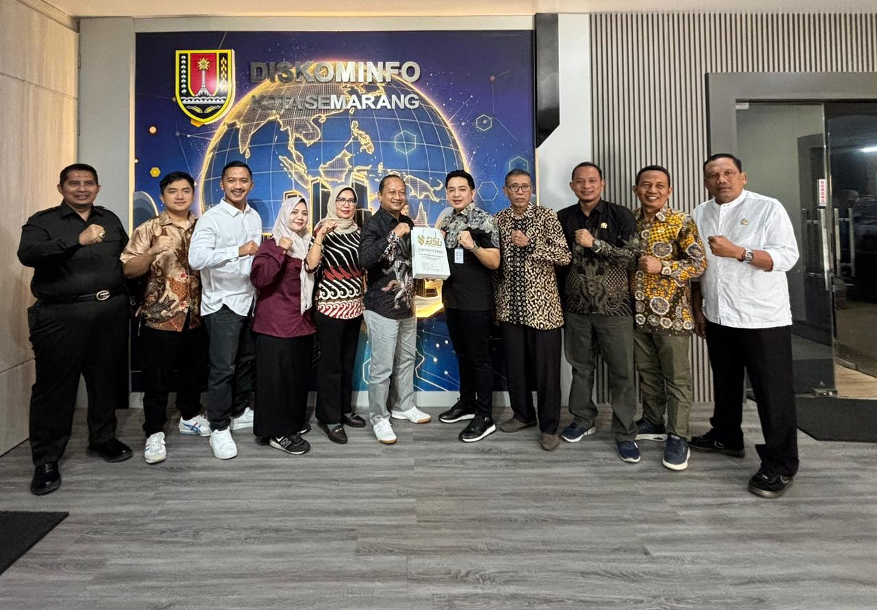 Diskominfo Kota Semarang Terima Kunjungan Kerja Komisi A DPRD Kabupaten Lamongan, Bahas Sinergi Telekomunikasi untuk Transformasi Digital dan Pelayanan Publik.